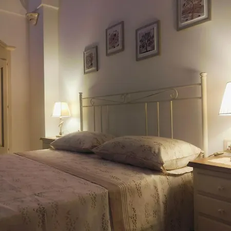 Holiday home La Casetta Di Iaia -
